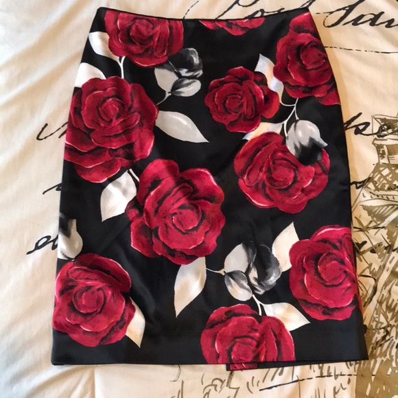 black and white rose skirt